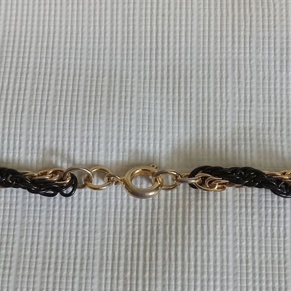 Black and Gold Tone Unisex Single Strand Twisted Metal Singapore Chain Necklace - Picture 8 of 9
